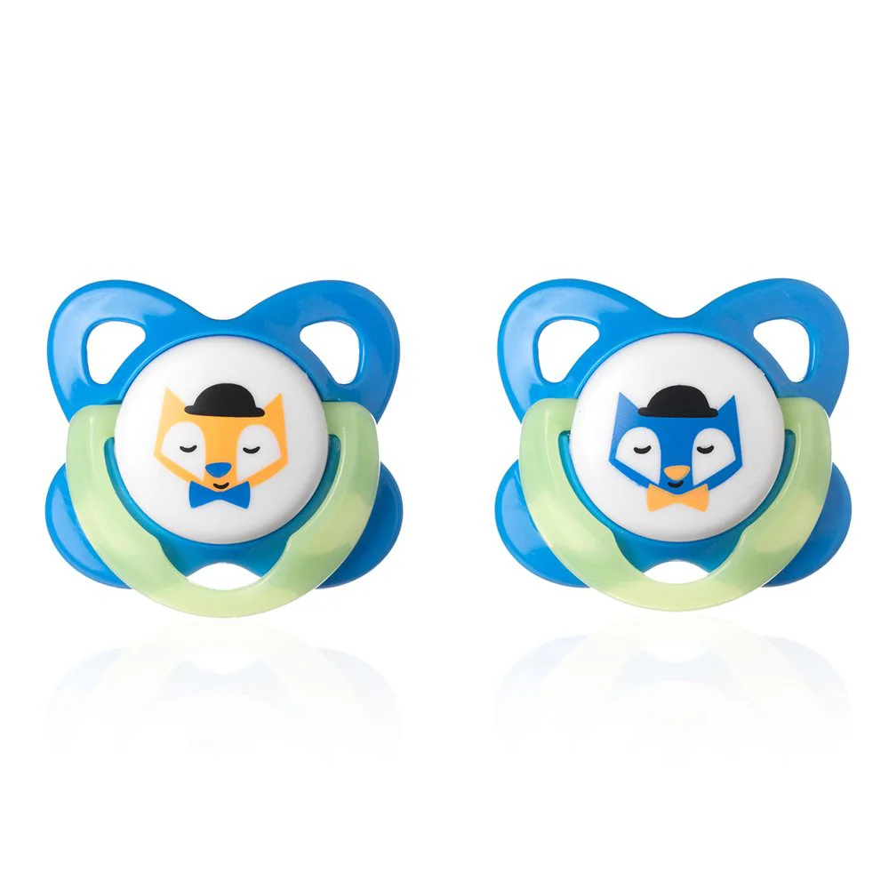 Соска Tommee Tippee латексная Basics Glow Dark (6–12 месяцев)